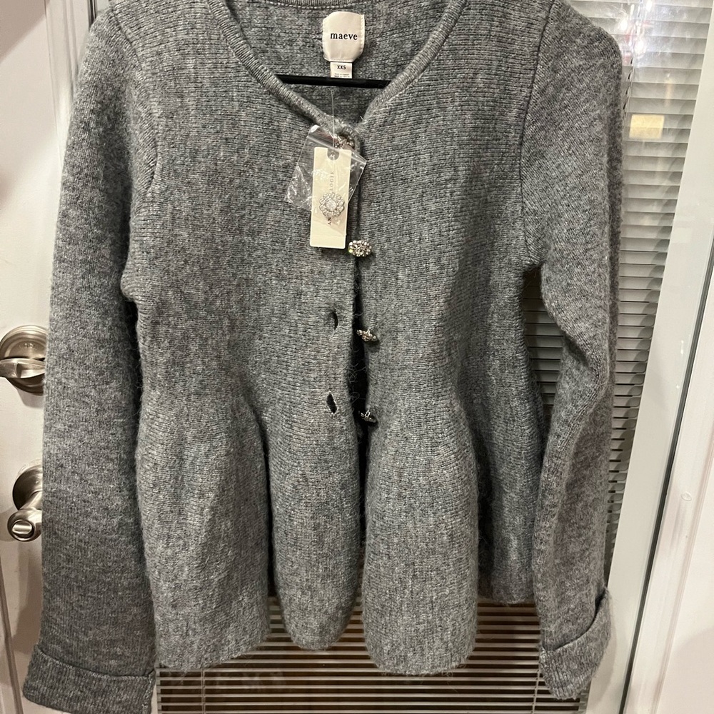 NWT Anthropologie Maeve Flower-Button Peplum Cardigan Sweater Gray Knit XXS